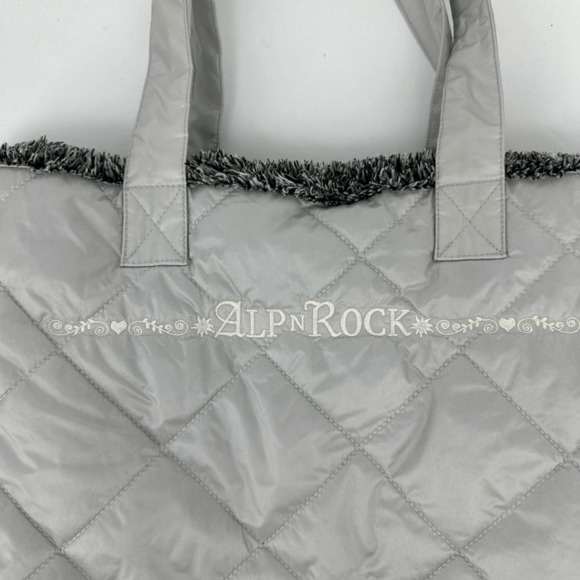 Alp n Rock Reversible Quilted Nylon Tote Grey - Picture 2 of 12